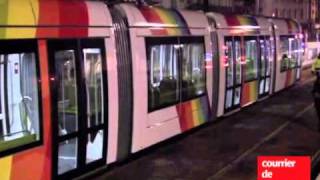 3 Le tram roule bd Foch  courrierdelouestfr [upl. by Glasgo]