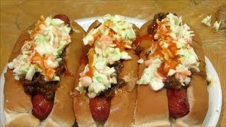 Carolina Hot Dog  Hot Dog with Chili and Cole Slaw [upl. by Buchheim321]