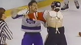 Behn Wilson vs Wendel Clark Feb 1 1986 [upl. by Felty23]