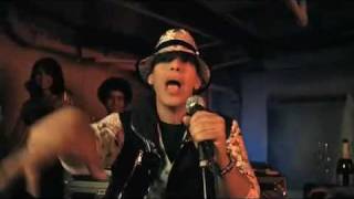 persiguelodaddy yankee video ofiicial [upl. by Hamilton]