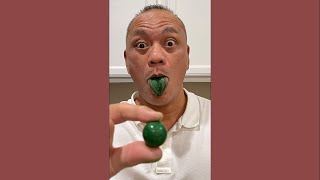 👂ASMR DUBBLE BUBBLE PAINTERZ MOUTH COLORING BUBBLE GUM GRIPPIN’ GREEN EATING SOUNDS👂ORIGINAL LENGTH👂 [upl. by Aicssej]