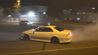 2 x Toyota Chasers Drifting together in perfect harmony [upl. by Dietsche]