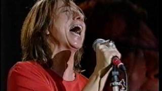 Gianna Nannini  America  Live a Pinocchio Speciale Kosovo con Gad Lerner Rai Duevob [upl. by Yllom686]