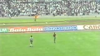 Maradona vs Bulgaria in World Cup 86 [upl. by Ruffi]