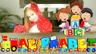 LABC des tout petits  Apprendre lalphabet avec Ellie et son abécédaire Newchic [upl. by Assilav]