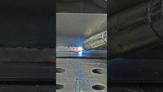 Сварка без брызг Управляемый капельный перенос в режиме Fastmig сварка welding [upl. by Revart783]