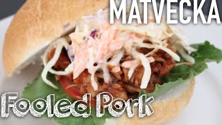 VEGANSK MATVECKA  Fooled Pork med Coleslaw [upl. by Clorinda993]