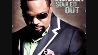 Hezekiah Walker God Favored Me Ft Marvin Sapp And DJ Rodgers with lyricsHQ YouTube [upl. by Saisoj]