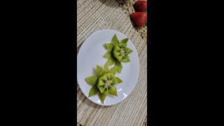 kiwifruit garnish طريقه تزيين الكيوي [upl. by Nahtanohj320]