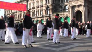 Tai Chi al Capodanno Cinese in piazza Duomo a Milano  Associazione Elicoides [upl. by Leuqcar725]