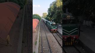 Green line passing through badami bagh railway viralvideo [upl. by Ahto197]