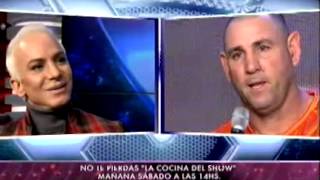 Showmatch 2011  Flavio Mendoza le responde a La Mole Moli [upl. by Colis130]