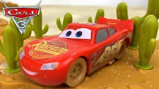 MONTE WILLY DISNEY PIXAR CARS 3 RAYO MCQUEEN SE ATREVE HACER SALTOS Y ACROBACIAS POR WILLYS BUTTE [upl. by Eamaj]