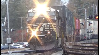 NS 282 Thru Norcross Georgia 1222023 [upl. by Mudenihc]