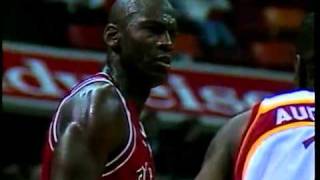 Michael Jordan Trash Talking Legendado [upl. by Allemac]