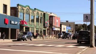 Shediac  TOURISME  version française [upl. by Ylelhsa]