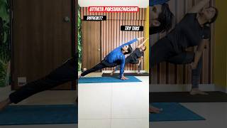 How to do Utthita Parsvakonasana fitsansaar trendingshorts yogatips [upl. by Seow]