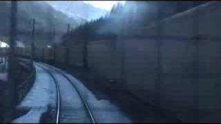 OEBB  Brenner  Descente partielle  freight train [upl. by Amehsyt990]