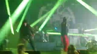 Prodigy  Poison LIVE O2 Apollo Manchester 2017 [upl. by Enilorac]