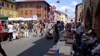 Libri Antichi a Cherasco Piemonte  Mercatino Librai Antiquari [upl. by Hoopen]