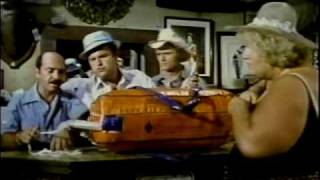 HOT STUFF 1979 quotKeep It Loosequot montage  Jerry Reed Dom Deluise [upl. by Eldreeda]