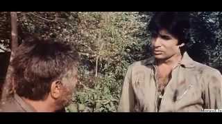 Laawaris Amitabh Shreeram Lagoo poignant scene [upl. by Orelee229]