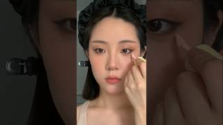 This brightens up really naturally  makeup tutorial 🔆 douyinmakeup makeuptutorial makeup shorts [upl. by Billy]