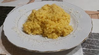 RISOTTO ALLA MILANESE [upl. by Malley]