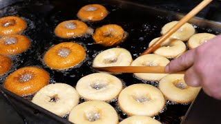 American Food  The BEST CAKE DOUGHNUTS in Chicago Roeser’s Bakery [upl. by Bonis360]