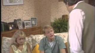 Martin Clunes  No Place Like Home ep 5 part 1  1984 [upl. by Hocker]