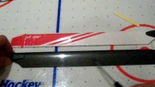 Carbon fiber vs wooden 450 size rc helicopter blades [upl. by Jeritah]