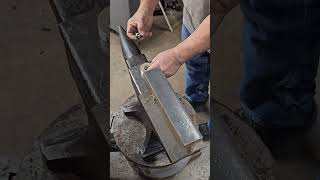 Railroad anvil vs Henry Wright forged anvil steel [upl. by Ijneb542]