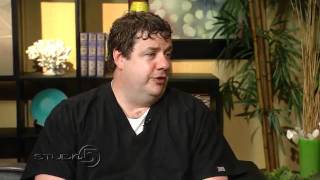 Dermapen treatment with Dr Johnsen and Studio 5 News [upl. by Ralston]