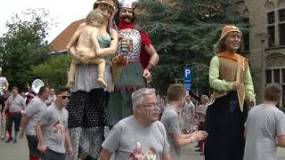 parade des géant à nieuwpoort 2016 [upl. by Ennaillek]