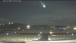 Fireball seen from Sumburgh Airport Camera 18 01 2019 [upl. by Ahselef601]