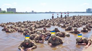 200000 marines rusos de élite se rinden indefensos ante las fuerzas especiales ucranianas en Crimea [upl. by Harrington911]