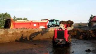 Akcja obornik 2010 czyli nawożenie pod kukurydzę ensilage agrofoto [upl. by Eetnwahs]