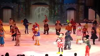 Disney On Ice  Finale  Toledo OH 122412 [upl. by Legim650]