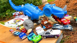 CARS CARRERAS DIECAST vs T REX [upl. by Jain190]