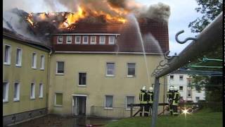 Einsatz Großbrand in Schneeberg Glück auf Straße [upl. by Hubbard]