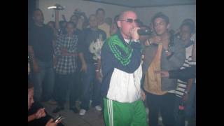 Cosculluela ft Willy Cultura Por Una Moneda [upl. by Mount818]