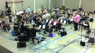 Frysk Fanfare Orkest speelt quotThe Oyen Sidequot van Leon Vliex [upl. by Astor649]