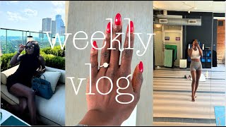 WEEKLY VLOG VOLUNTEERING WORKING OUT amp HANGING WITH FRIENDS [upl. by Ardell]