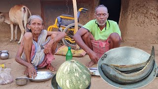 SHOLFISH CURRY with PUMPKIN cooking amp eating by poor old tribal peoplevillage life india [upl. by Sebbie]