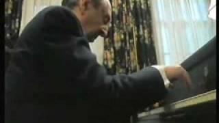 Vladimir Horowitz  The Last Romantic 612 Chopin  Scherzo No 1 in B Minor [upl. by Neehsas]