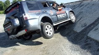 OFFROAD MITSUBISHI PAJERO 38V6 AT [upl. by Savick]