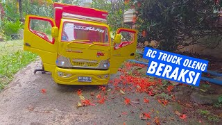 RC TRUK OLENG Canter Fuso Mbois Truk Muat Berat Masuk Jalan Berlubang Sopir Miniatur Truk [upl. by Burkhart]