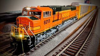 HO Scale Athearn Genesis SD75M Test [upl. by Sophey]