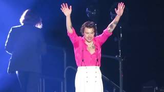 HARRY STYLES  Kiwi live in Los Angeles 13122019  The Forum [upl. by Eidahs]