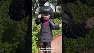 Meeting Edna Mode at Hollywood Studios Family Fun at Disneyworld [upl. by Beasley832]